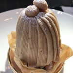 トシ・ヨロイヅカ 東京 - 