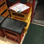 たまには焼肉 - (内観)テーブル席