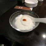 中国酒菜　暢暢 - 杏仁豆腐.