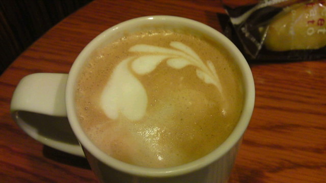 TULLY'S COFFEE Kanamachi Eki Minamiguchi Ten photo 3