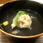 虎白 - 松葉ガニのしんじょのお椀