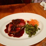 ビストロ ラングドシャ - 国産牛フィレ肉のビフテックソースリヨネーズ