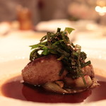 ミクニ - ハンガリー産フォアグラのポアレ ハーブのサラダ バルサミコソース