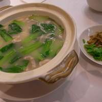 新橋亭 - 鶏そば土鍋煮込み麺