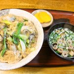 お食事処　はつ平 - かき丼(５５０円)