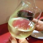 Trattoria UGO - グラスワインは各600円でした