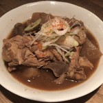 とりのほまれの"煮込み" ¥580