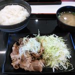Yoshinoya - 牛カルビ定食@640
