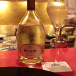 にくの匠 三芳 - 泡グラス：Ruinart-blanc-de-blancs