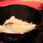 にくの匠 三芳 - 松茸ご飯と上海蟹の味噌汁