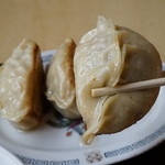 久米食堂 - 重みで割り箸が折れそう（笑）