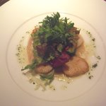 バンケット - 帆立の瞬間燻製サラダ仕立て　バーニャカウダーソース