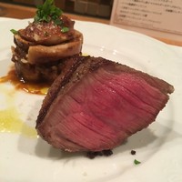 リベロ - 広島産和牛A5ランクの炭火焼 ポルチーニのソテー添え