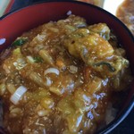 麻婆菜館 - チリソースがタップリだったので
      御飯に掛けて頂きました。(^^)