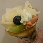 クレープリー チロル - ホワイトクイーンラフランスブーケ￥１１００