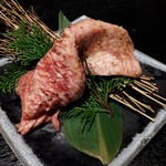 黒毛和牛焼肉 うしくろ - まるごとゲタカルビステーキ１０８０円
