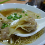 鳳城珠記麵家 - つるり！