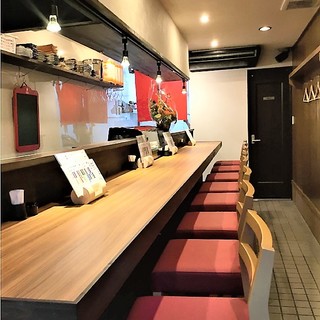 カウンター席