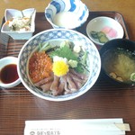 大日 - 2017年8月：雲海丼定食(\2000)