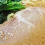 ラーメン 町田家 - 肩ロースのチャーシュー。