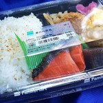 ファミリーマート - 幕の内弁当398円
