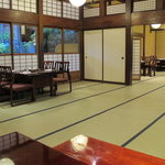 うかい鳥山 - 広間