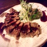 四旬季 - 牛タン酒蒸しワインソースがけ