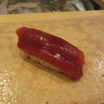 鮨 十兵衛 - 赤身の漬け