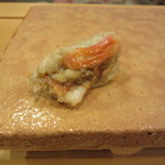 鮨 十兵衛 - ボタン海老の頭