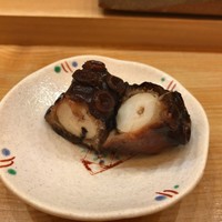 すし家 一柳 - タコ柔らか煮