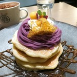 ミカサデコ＆カフェ神宮前 - 紫モンブランパンケーキ