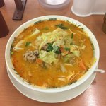 日高屋 元住吉駅前店 - もつ野菜ラーメン。590円。