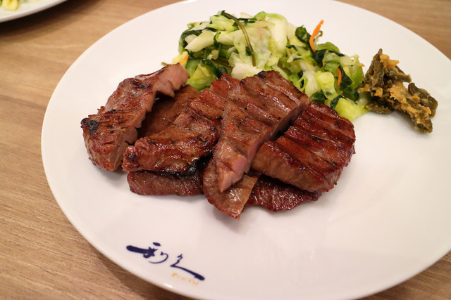 牛たん炭焼 利久 tekuteながまち店｜仙台長町の牛タン専門店