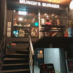 MUNCH'S BURGER SHACK - 
