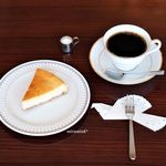 カフェ ヴィオロン - チーズケーキ、グァテマラ