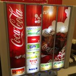 はしゃきっズ フードコーナー - ドリンク飲み放題〜