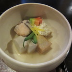 瓢亭 - 瓢三つ重ね鉢の下段