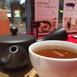 イッピン カフェ - 季節の金鍔セットのほうじ茶 2016/10/11