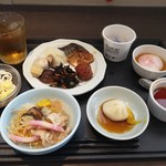 出島の湯 ドーミーイン長崎新地中華街 - あまりまとまりのない朝食になってしまいました