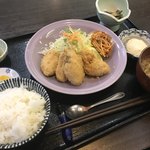 Nasubi - 牡蠣フライ定食