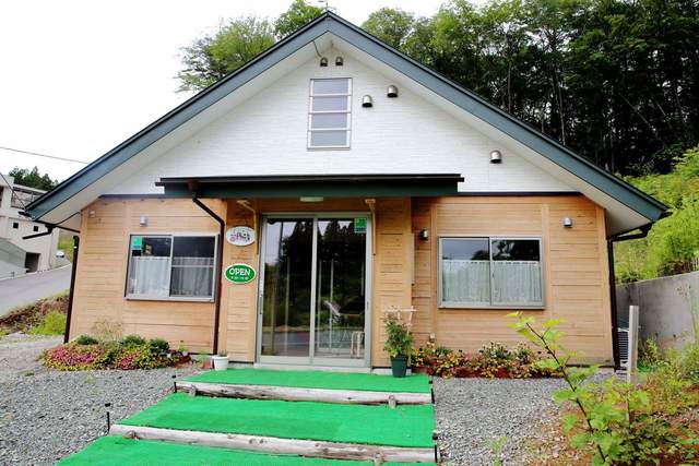 一縁工房 わらび - 新月（食堂）の写真