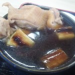 むぎとろ つたや - 大きくてぷりぷりな鶏肉が3切れ