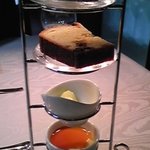 ヒカリヤ ニシ - 4段デザート　全景