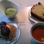 ヒカリヤ ニシ - 4段デザート