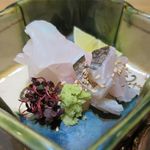 まる山 - お造りのアップ