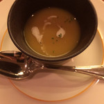 ワイン カルコス - 安納芋のポタージュ
      