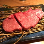 代官山 炭火焼肉 猿楽 - 