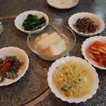 韓国料理 麦 - 小皿　サービス