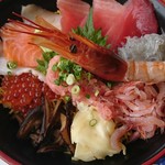 Surugaji - 特上海鮮丼