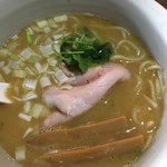 俊麺 なが田 - 濃厚豚骨魚介中華そば